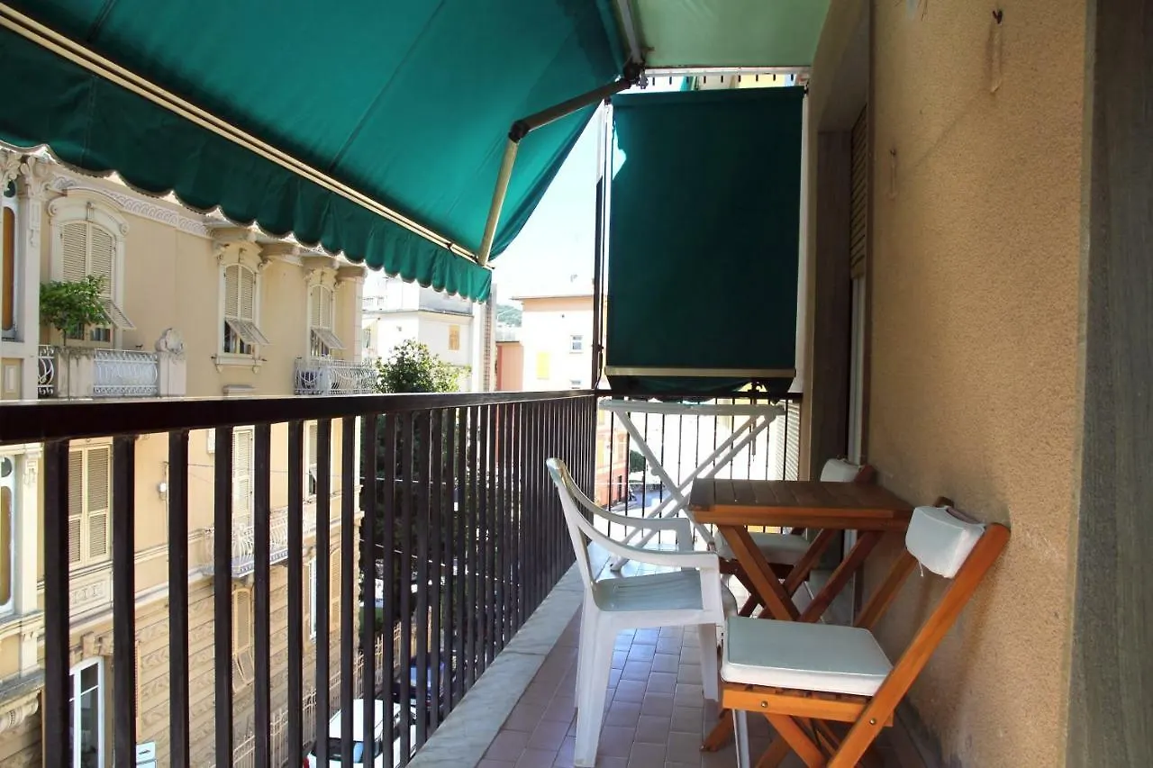 Delizia Apartment Rapallo 0*,
